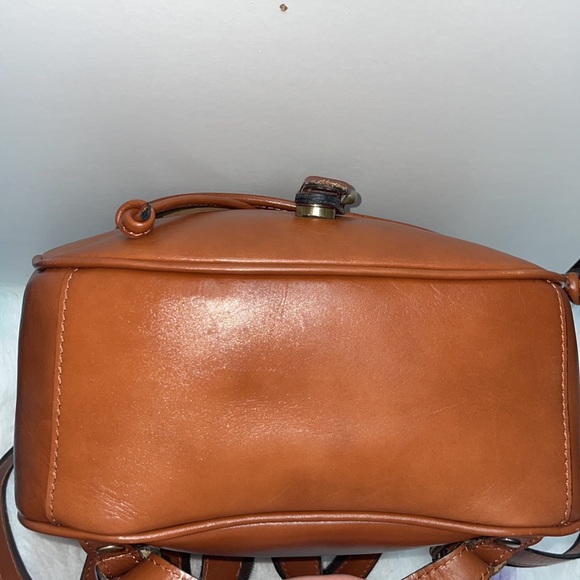 Patricia Nash ‘Itala’ Saddle Sling backpack - Picture 4 of 15